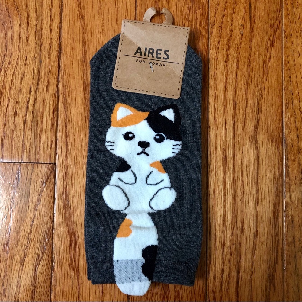 5 Pairs Women’s Aires Graphic No Show Ankle Socks - Picture 6 of 6